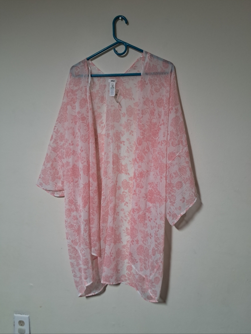 aerie Pink Floral Sheer Kimono Cover-up Open Front One Size Summer Beach Festiva